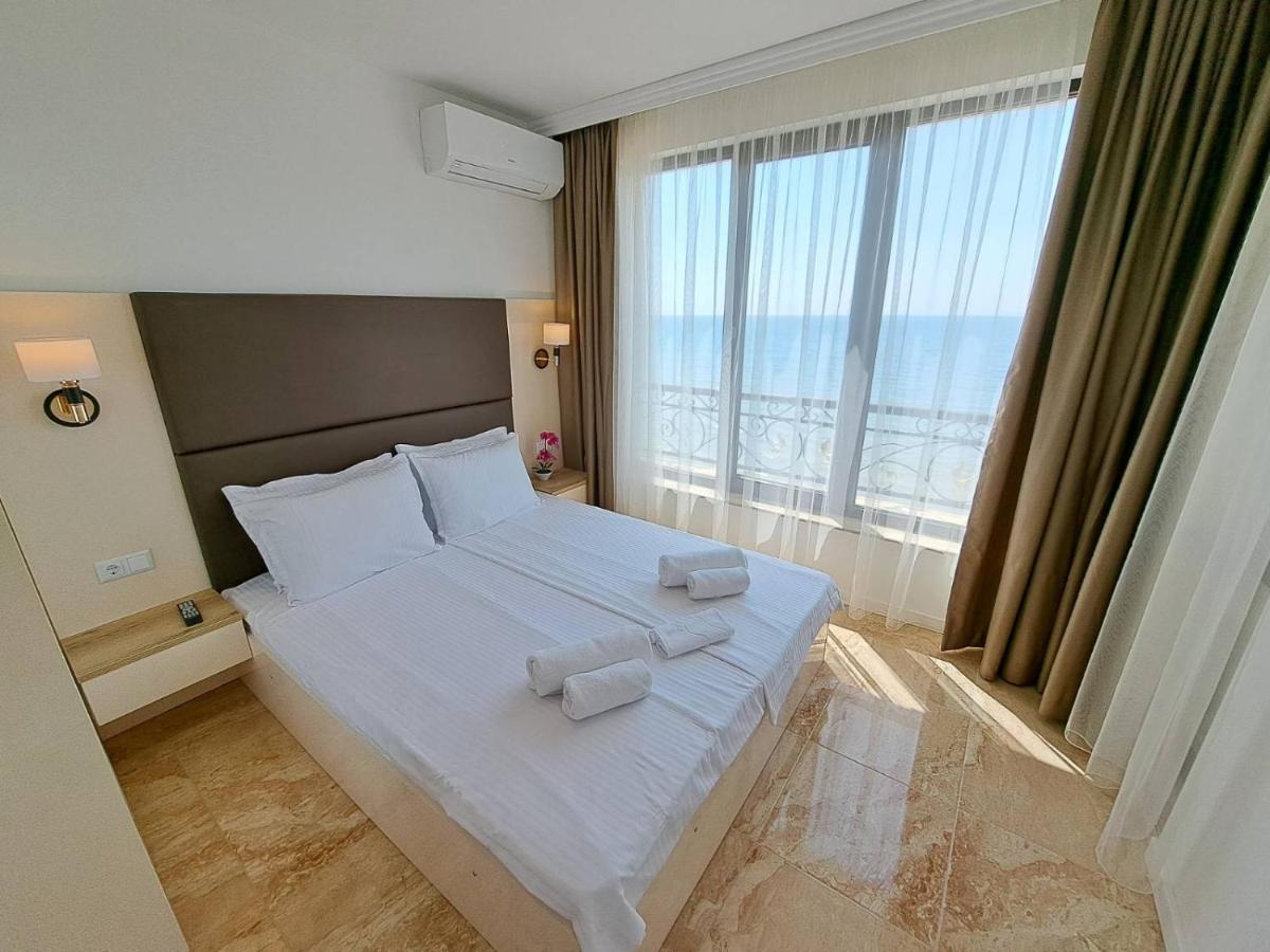 Onyx 2 Private Beach Apartment Sveti Vlas Exterior foto